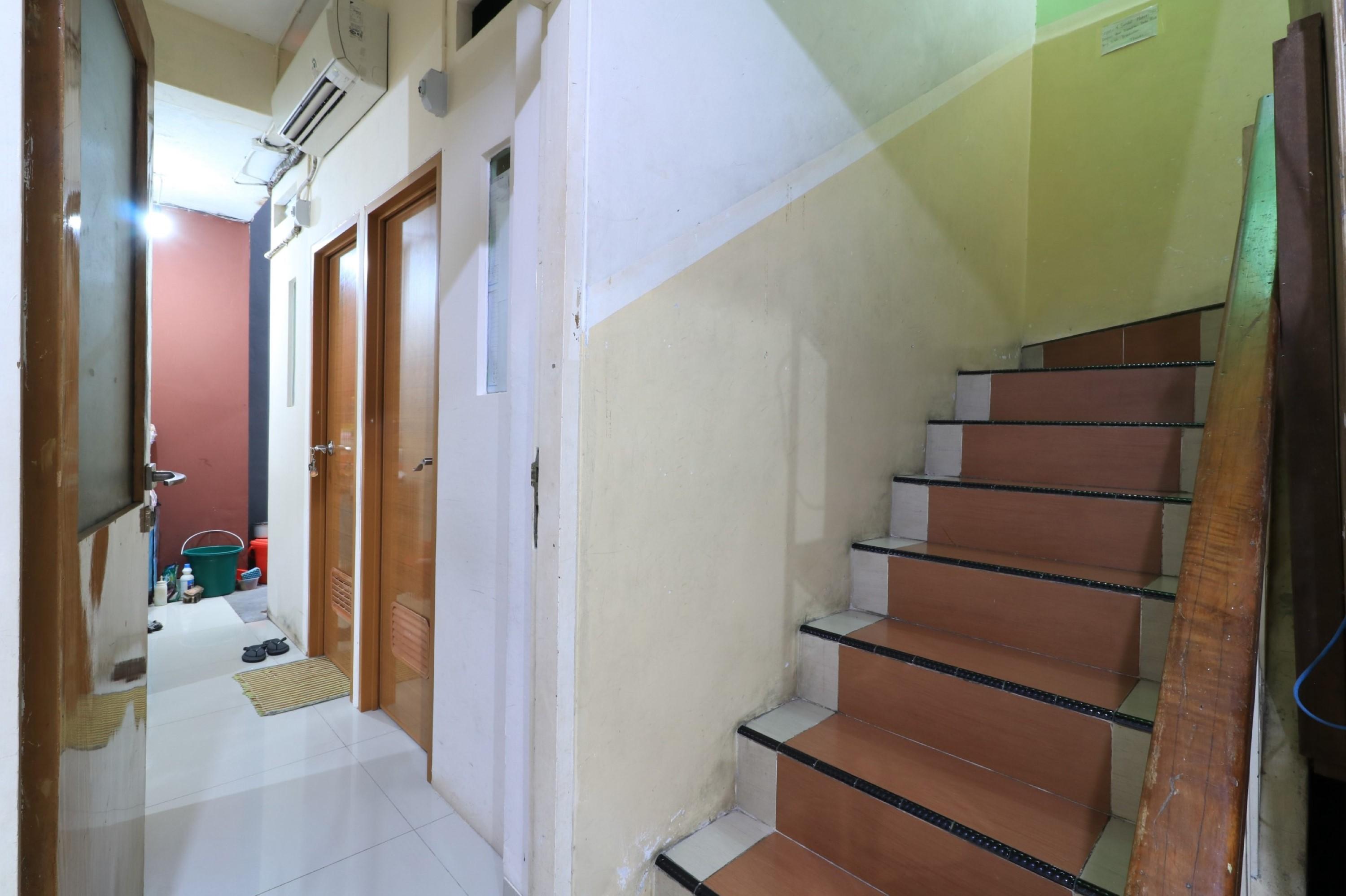 Eiffel Residence Batu Tulis 37 - Female Only Jakarta Exterior foto