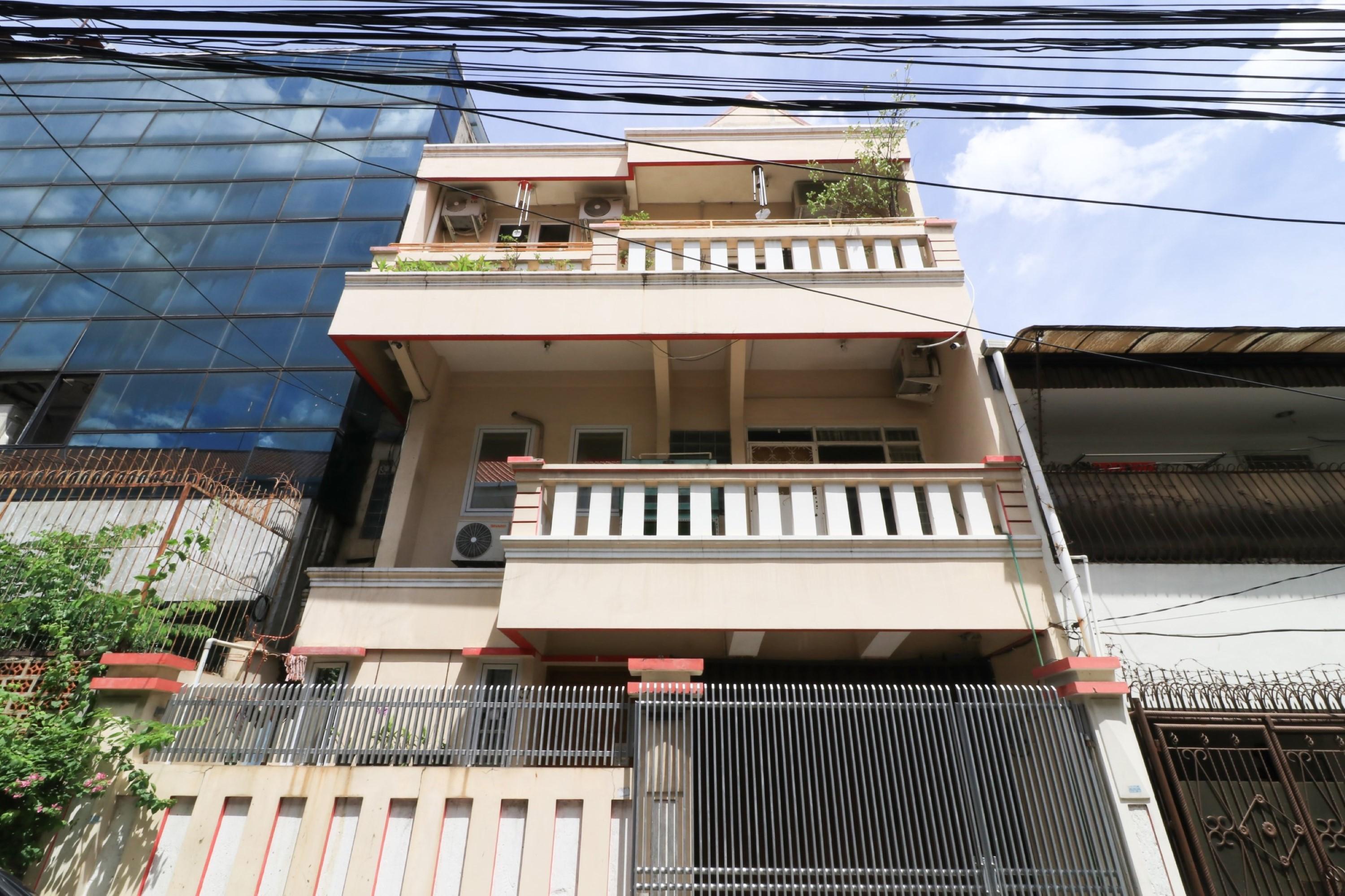 Eiffel Residence Batu Tulis 37 - Female Only Jakarta Exterior foto